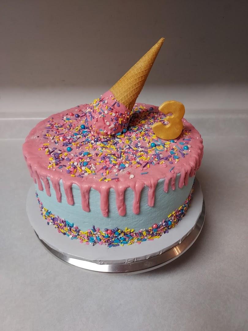 Lisa's Bakery Menu image 7